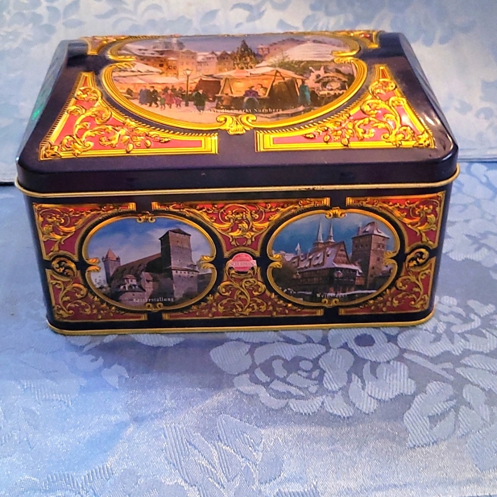 Music box tin